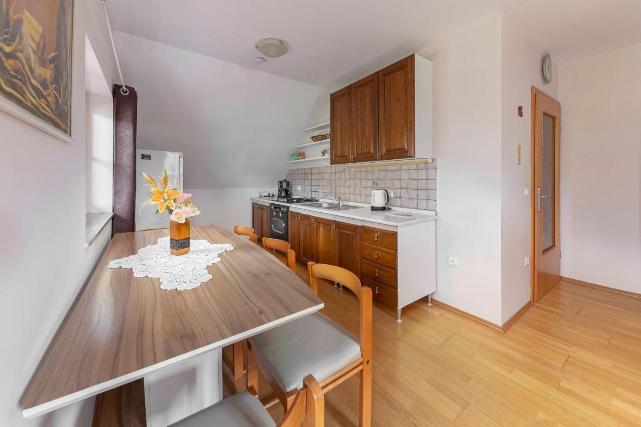 Apartma Metka Medvode Ngoại thất bức ảnh